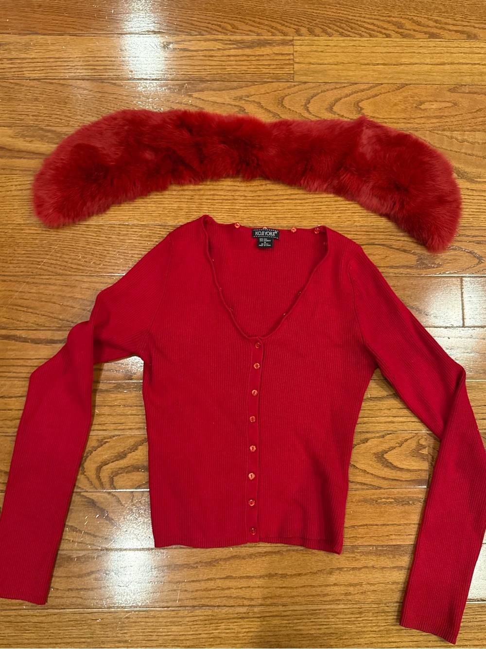 Red Ribbed Button-Up Sweater with Fur Collar - Picture 5 of 5